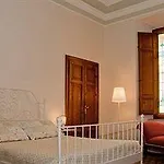 ベッド・アンド・ブレックファスト Borgo Largo 51