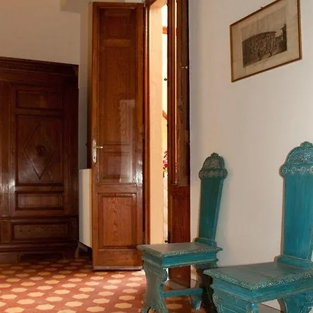 Borgo Largo 51 3*