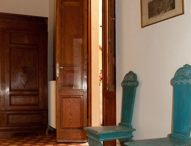 Borgo Largo 51 3*
