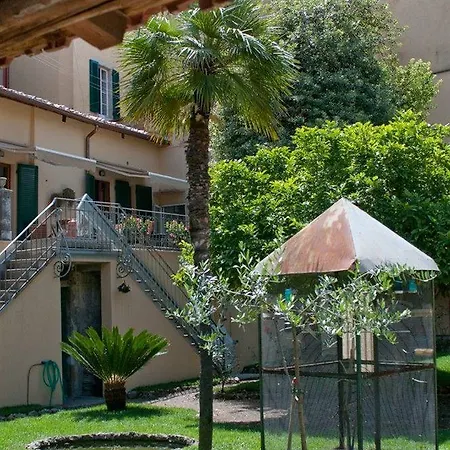 Borgo Largo 51 3* Πίζα