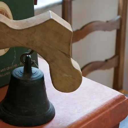 לינה וארוחת בוקר Borgo Largo 51